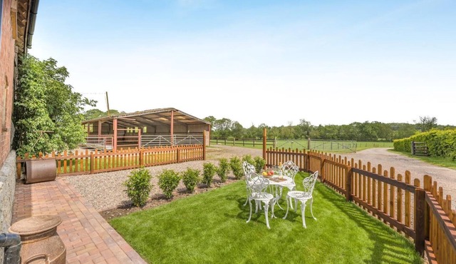 1 Bed in Longdon (oc-f42452)