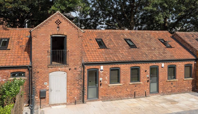 1 Monkbar Mews - UK2690