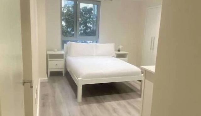 2 bed 2 bathroom apartment5 minutes from Arsenal football ground