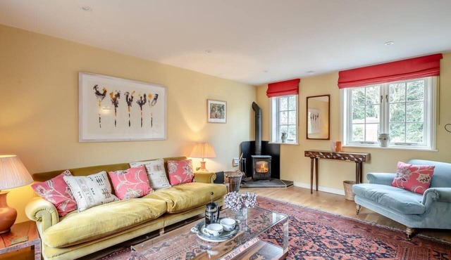 2 Bed in Chelmondiston (oc-s34724)