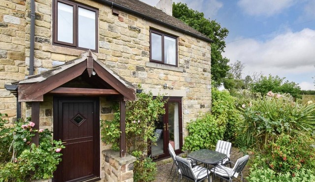 2 Bed in Holmesfield (oc-pk783)