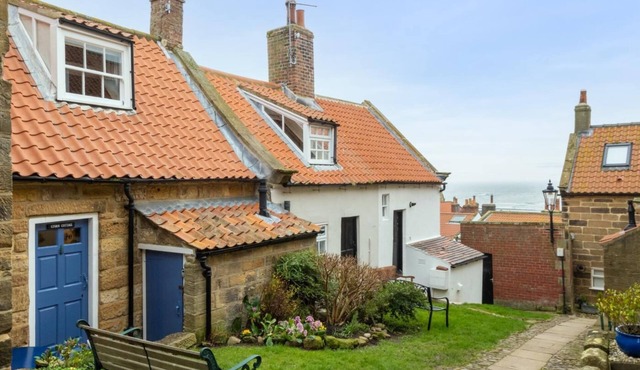 2 Bed in Whitby (oc-r579)