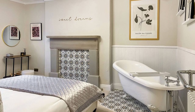 2 bedroom accommodation in Barnard Castle