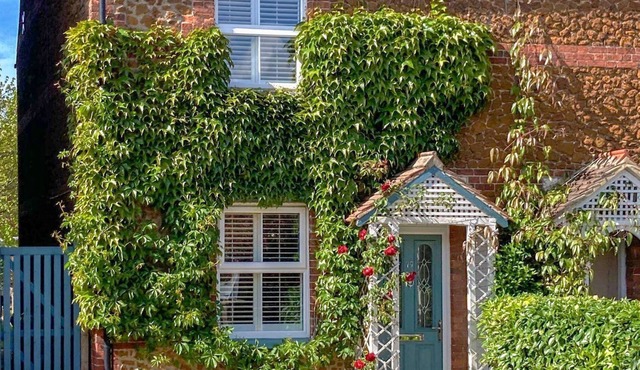 2 bedroom accommodation in Snettisham, near Kings Lynn