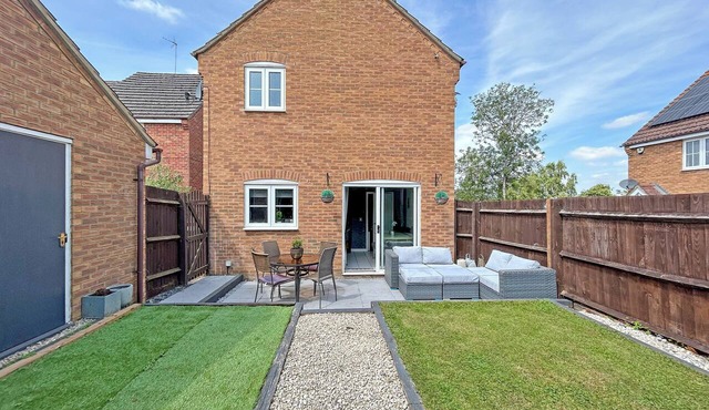 2 bedroom accommodation in Thrapston