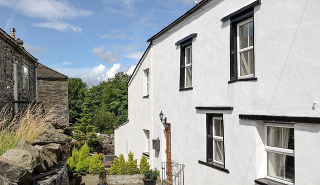 2 bedroom accommodation in Helwith Bridge, near Settle