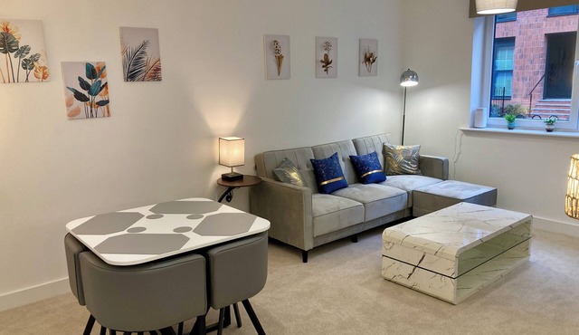 2 Bedroom Luxury ground floor Flat! Derby City center! New house! Free Parking!
