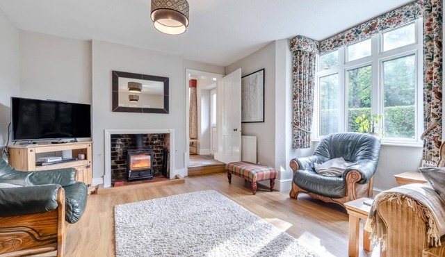 3 Bed in Ashbourne (oc-u33033)