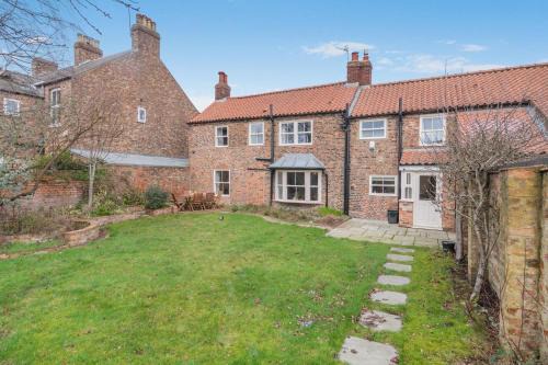 3 Bed in Haxby oc-a36048