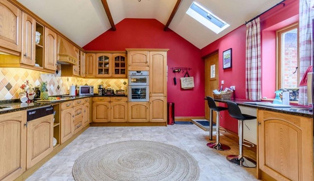 3 Bed in York (oc-83264)