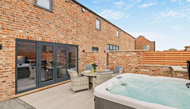 3 Bed in York (oc-93897)