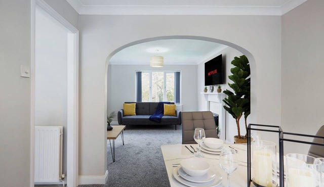 3 bedroom accommodation in Harrogate