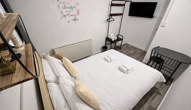 326 Your 2nd Home Central London Room 4