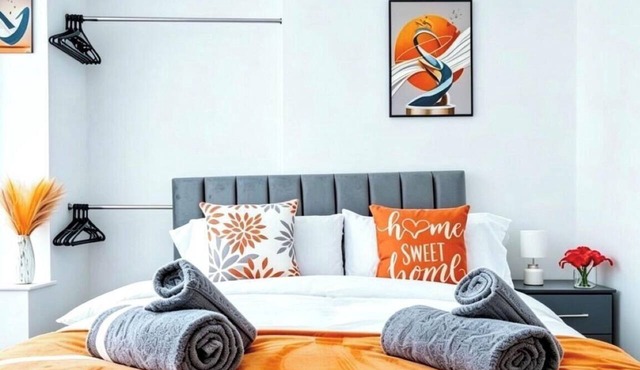 4 bed 3 bath Wigan Home | Long Stays Welcome | Fast WiFi | Free Parking