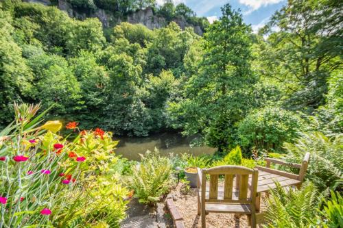 4 Bed in Matlock Bath oc-r32432