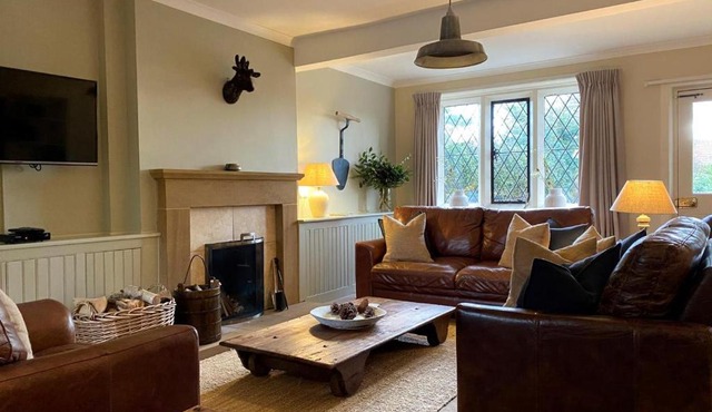 4 Bed in Whitby oc-g0042