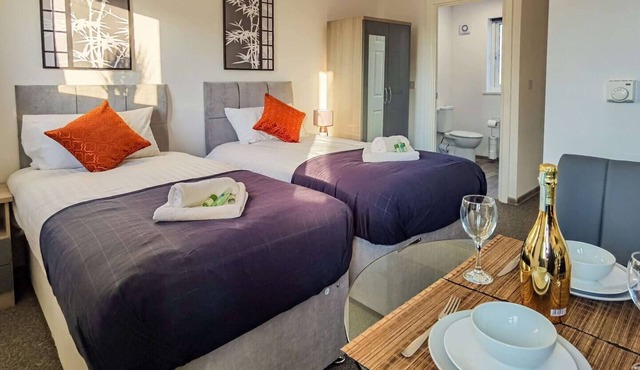 4 Bedroom Contractor Accommodation | Chadburn