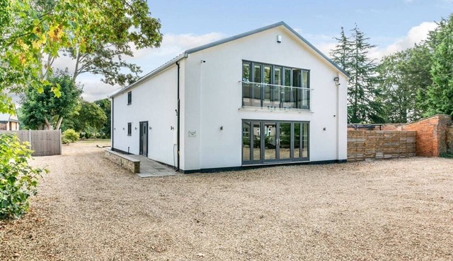 6 Bed in Howell (oc-h42736)