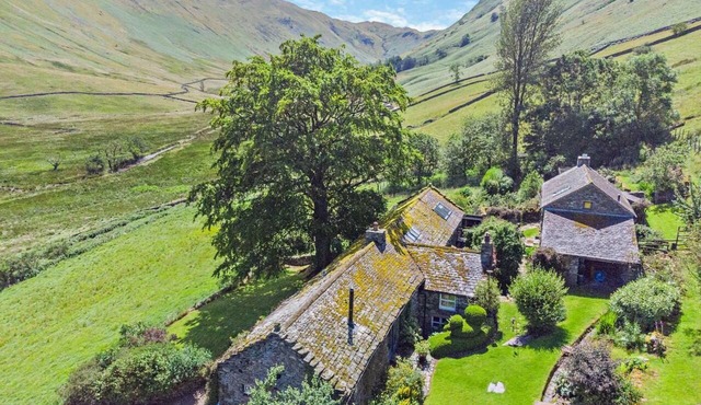 6 Bed in Penrith (oc-95344)