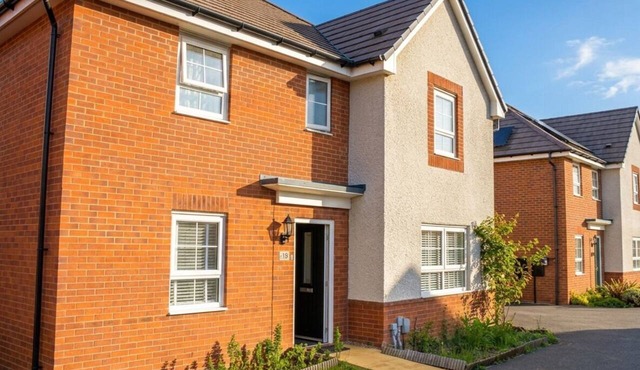 6 BR | 2.5 Baths | Contractors | EV Charger | Sleeps 11 | Warwickshire, CV22
