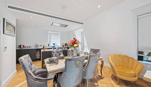 73 Wow Marble Arch Maysa