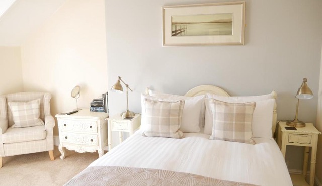 Alcuin Lodge Guest House