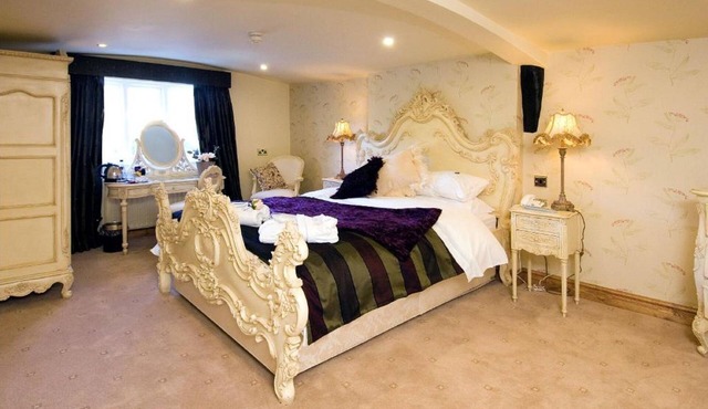 Angmering Manor in Littlehampton