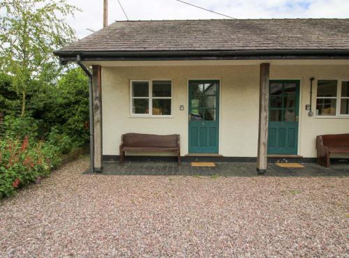 Apartment 4 in Lydbury North