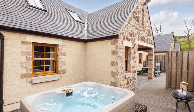 Appletree Cottage - UKC6251