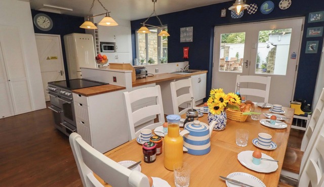 Asta Cottage