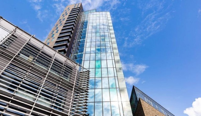 Avant-Garde, Shoreditch by Interhome