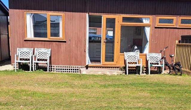 Beside the Seaside Chalet