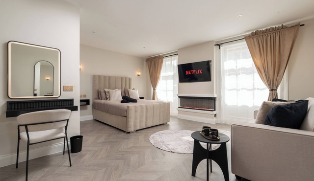 Bold St | Sofa Bed | Fireplace | Heart of the City
