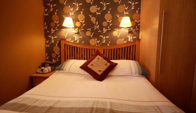 Brentwood Guest House