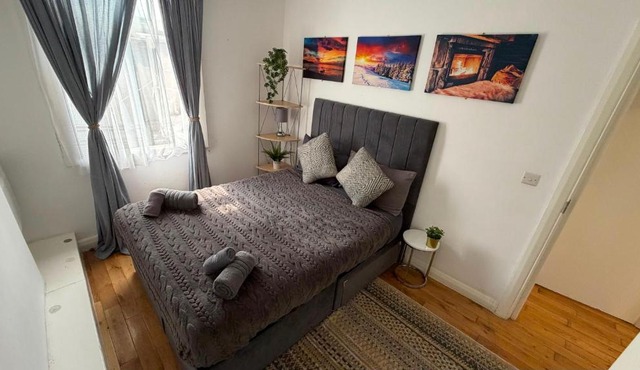 Bright 1 Bedroom flat