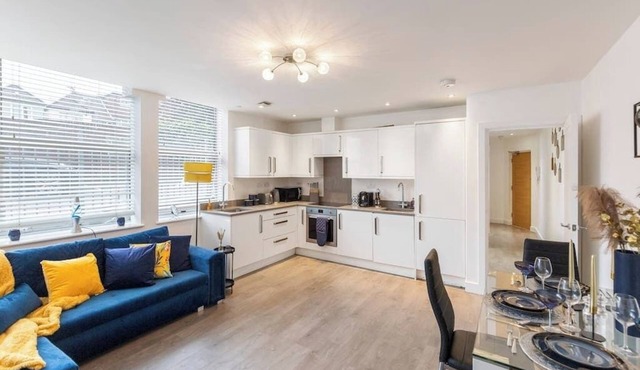 Bright 1BR retreat w/free parking