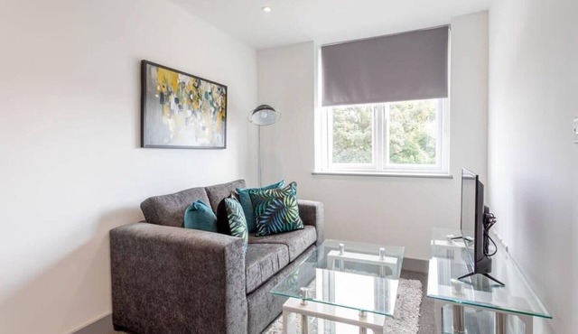 Charming 1 Bedroom Apartment in Leeds
