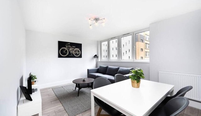 Charming 2-Bedroom Apartment in London