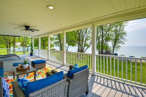 Charming Waterfront Retreat on Lake Ontario in Sackets Harbor