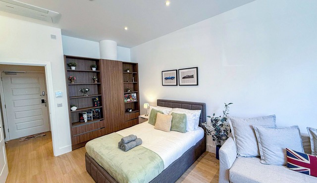 Chic 1-Bedroom Flat in Regent's Park near Marylebone