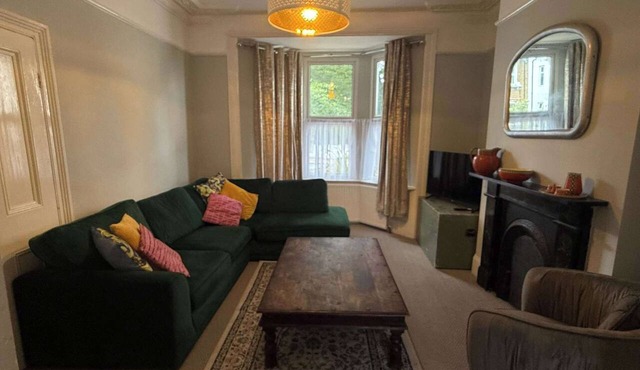 Chic Victorian Home in Forest Gate