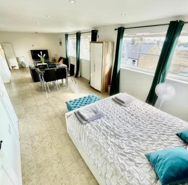 City Centre Cozy Studio flat Second Floor