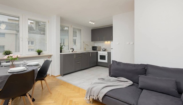 Climate Apartment | Balcony, Close to Old Town in Warszawa