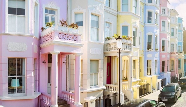 Colourful house 2 bedroom Apt - Notting Hill