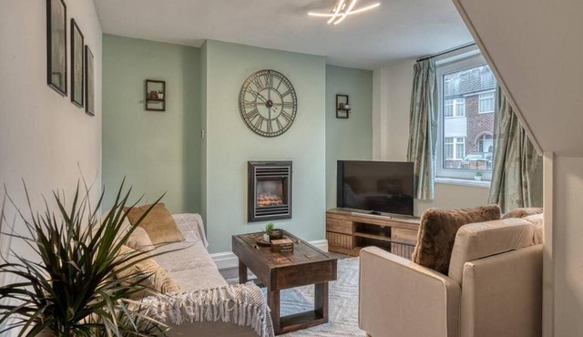 Comfort 2BR Retreat Sleeps 5,Family Friendly