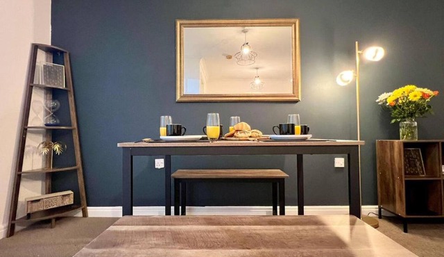 Contractor 4 bed, sleeps 7 long stay discount