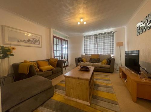 Contractor Relocations and holidays stays in Letchworth ,Newly Refurbished
