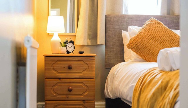 Contractor Stays - Sleeps 5 - Free Parking