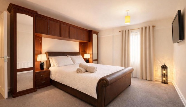 Contractors Residence - Long Stay DISC0UNT- Private Parking - Central Location - Fast Wifi in Southampton