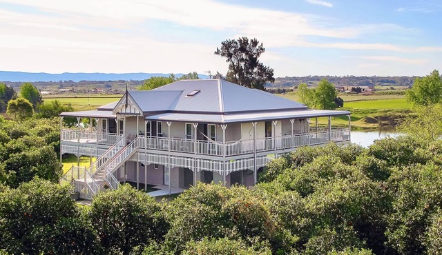CORNWALLIS HOUSE Hawkesbury River Bespoke Weddings,Events and Small Group Stays in Cornwallis